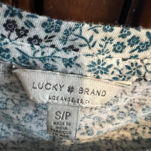 Lucky Brand Silver Cream Relaxed T-Shirt - Picture 2 of 8